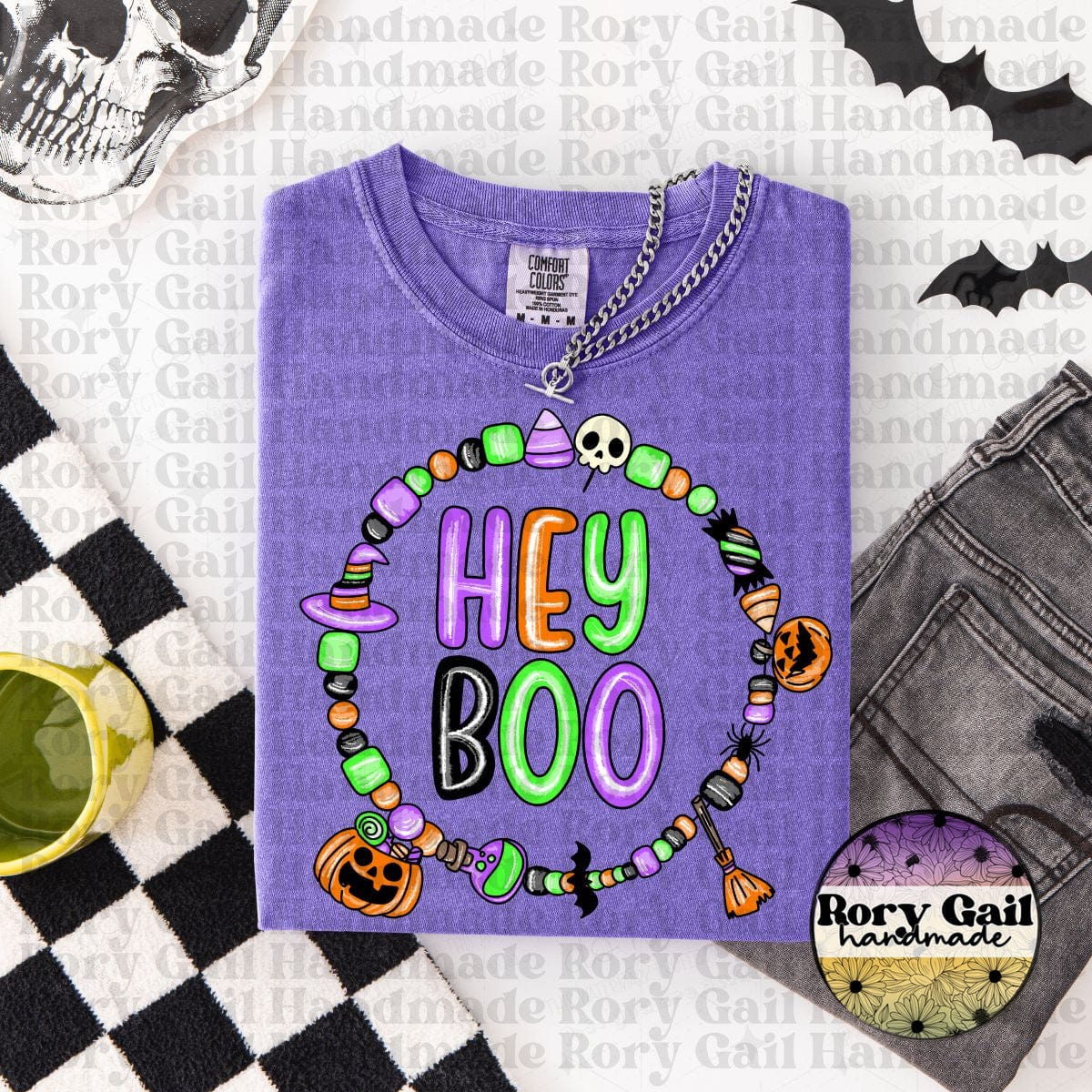 OCo T-Shirt Hey Boo Beaded Circle Halloween Graphic Tee – Adult