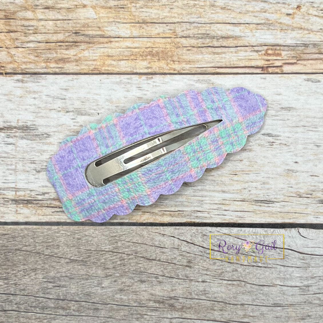 Rory Gail Handmade Clips Spring Plaid Large Scalloped Snap Clips