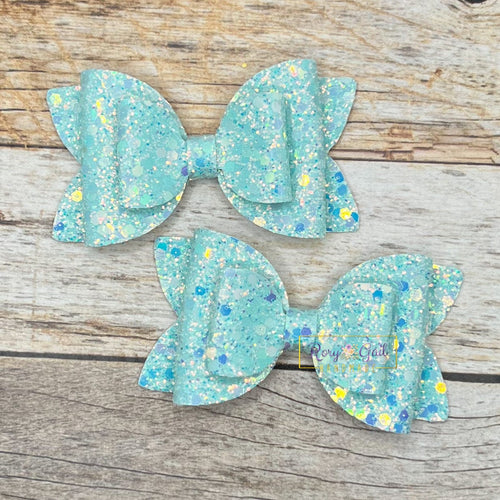 Handmade Bows Aqua Glitter 3” Double Diva Piggies