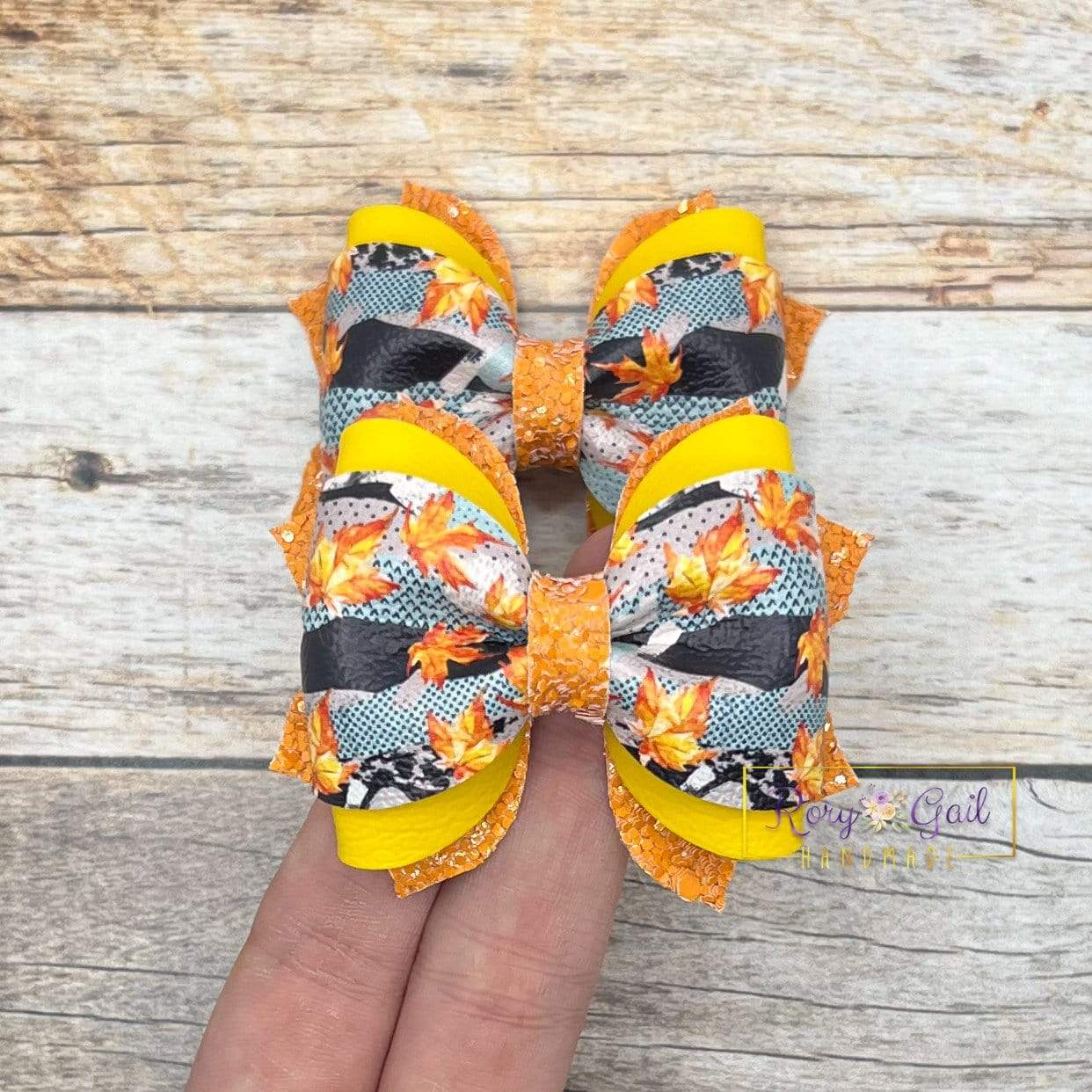 Rory Gail Handmade Bows Aspen Leaves 2.5 inch Phoebe Piggies