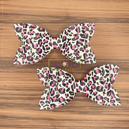 Rory Gail Handmade Bows Hot Pink Leopard 3” Double Diva Piggies
